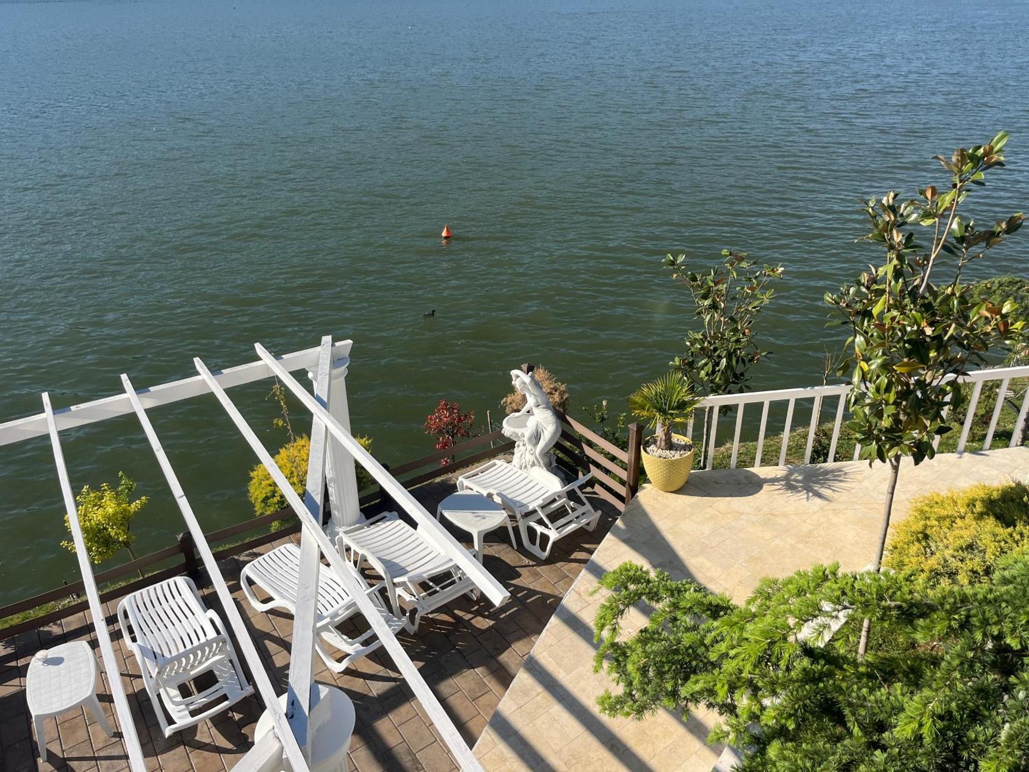 Riviera 990 - Resort & Restaurant Ieşelniţa Exteriér fotografie